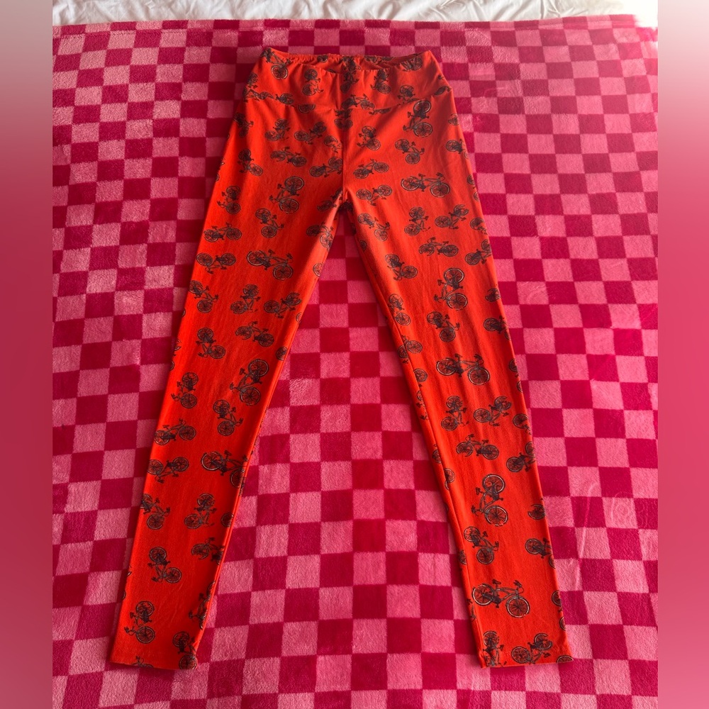 Red and Black Bicycle Patterned OS LulaRoe Leggings